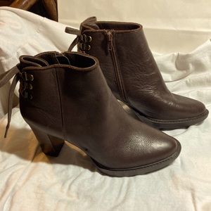 Aerosoles lug soled boots